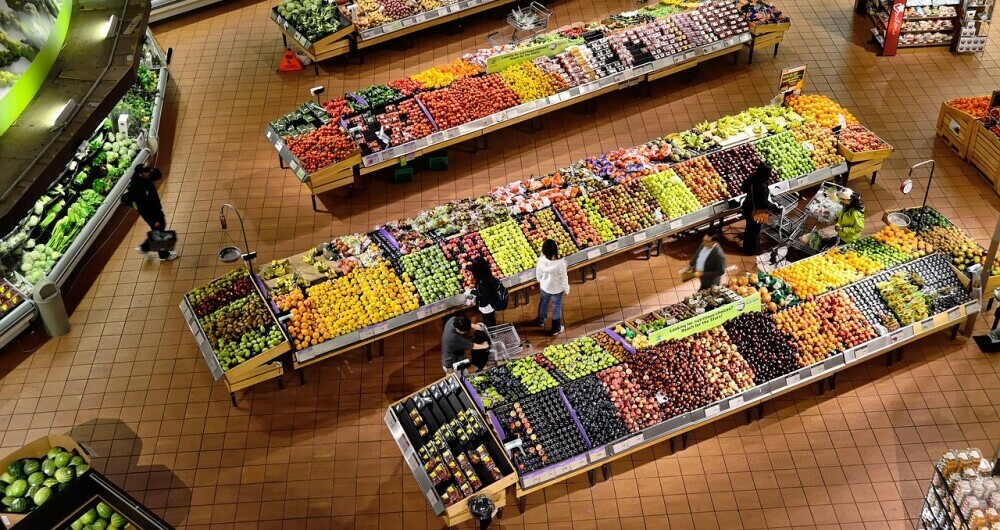 Image of a farmer's market