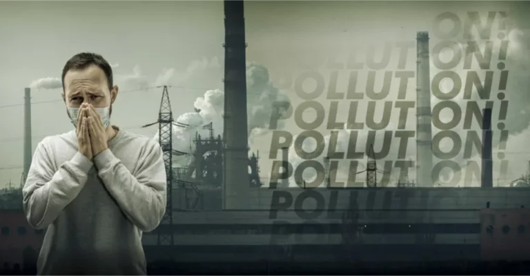 Man wearing a respiratory mask in a polluted city - toxins and chronic illness